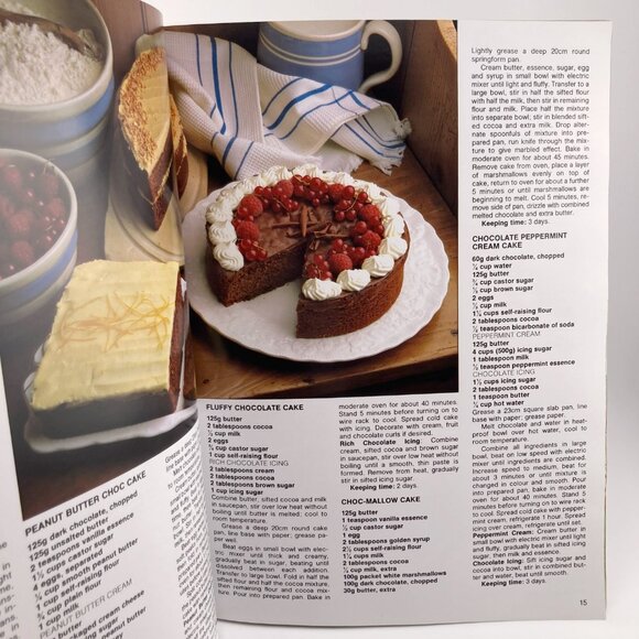 VINTAGE Cakes and Slices dessert recipe cookbook ~ Softcover Australian book - Picture 7 of 16